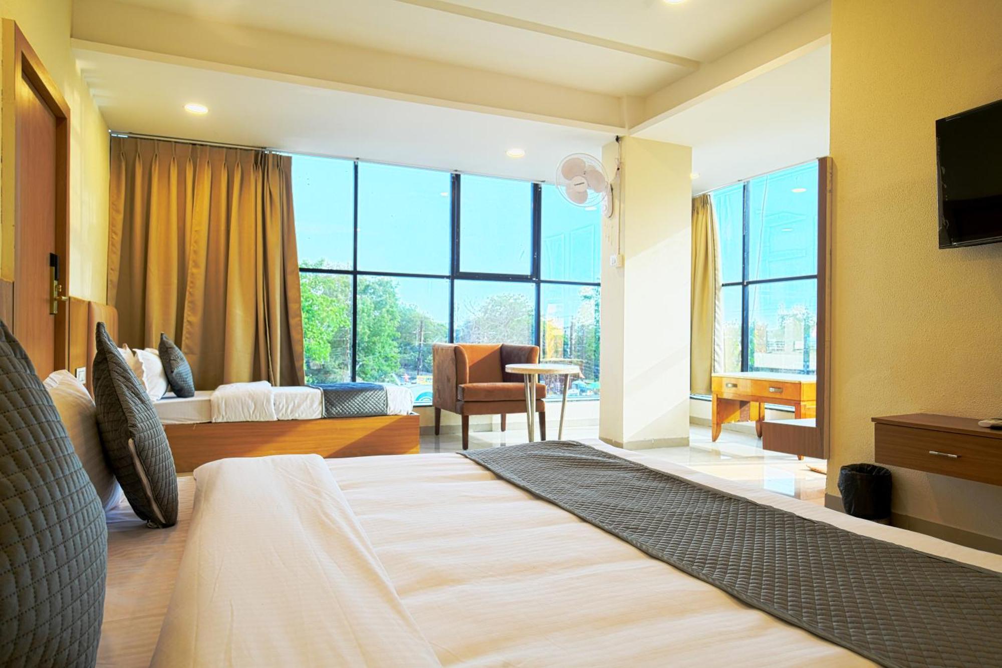 Hotel Shivlok Удджайн Номер фото
